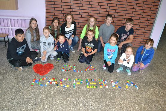 Grafika #1: Zbieramy nakrętki dla Kacperka Kijewskiego z Lęborka