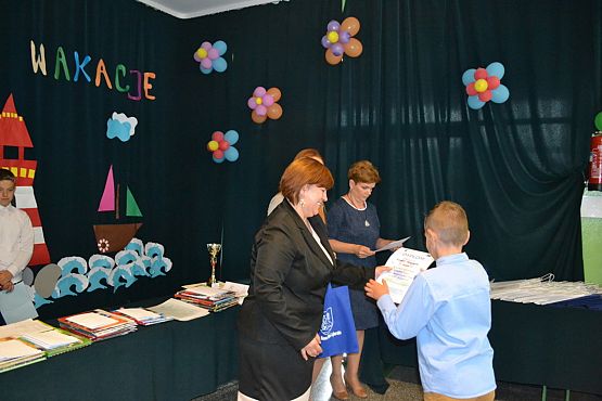 Grafika #13: Uroczyste zakończenie roku szkolnego 2014/2015