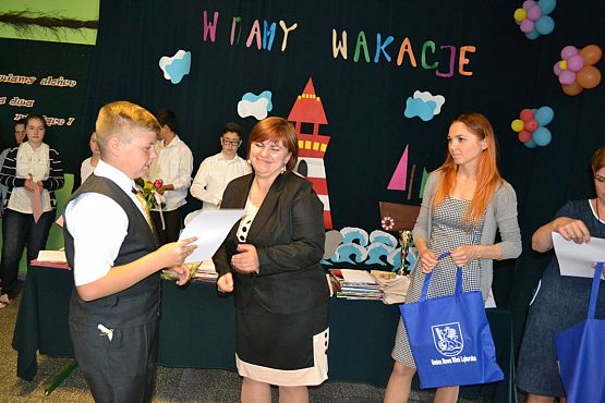 Grafika #14: Uroczyste zakończenie roku szkolnego 2014/2015