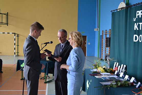 Grafika #25: Uroczyste zakończenie roku szkolnego 2014/2015