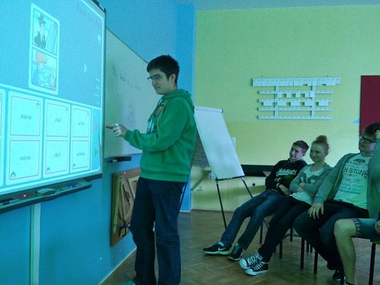 Grafika #0: Podsumowanie projektu z języka angielskiego