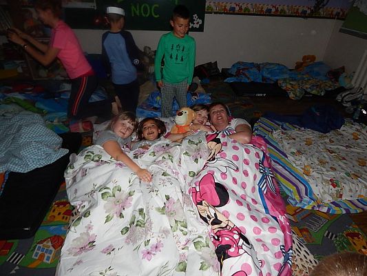 Grafika #11: Zielona nocka – 19.06.2015 r.