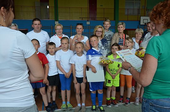 Grafika #16: Festyn rodzinny klas I-III "Mamo, Tato, pobaw się ze mną"