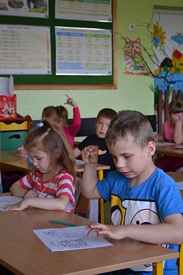 Grafika #9: Przedszkolaki w szkole