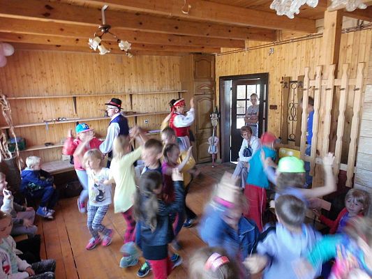 Grafika #16: Wycieczka do Doliny Jadwigi