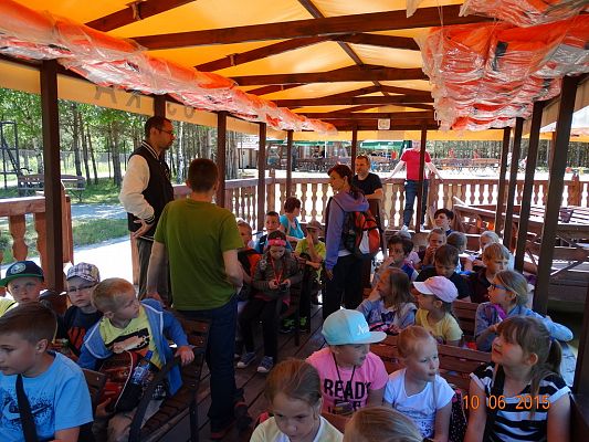 Grafika #26: Wycieczka klasy II i III do Doliny Charlotty