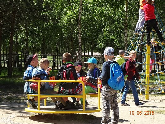 Grafika #19: Wycieczka klasy II i III do Doliny Charlotty