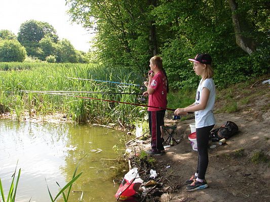 Grafika #2: Zawody wędkarskie