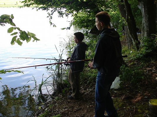 Grafika #8: Zawody wędkarskie