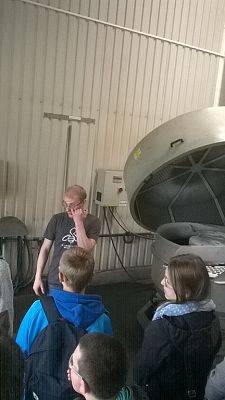 Grafika #10: Wyjazd do zakładów pracy.