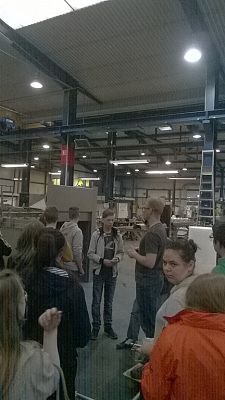 Grafika #11: Wyjazd do zakładów pracy.