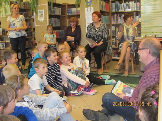 Grafika #3: Cała Polska czyta dzieciom