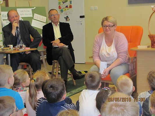 Grafika #7: Cała Polska czyta dzieciom