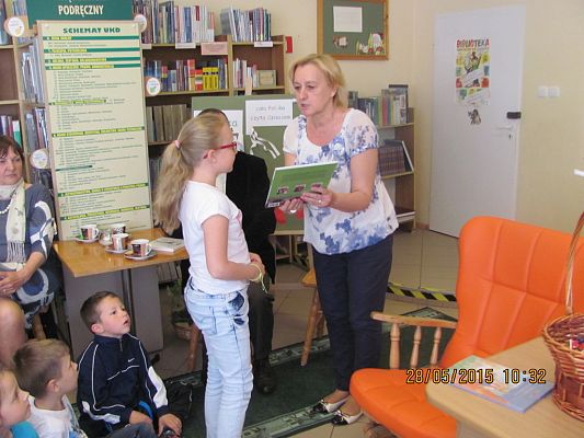 Grafika #18: Cała Polska czyta dzieciom