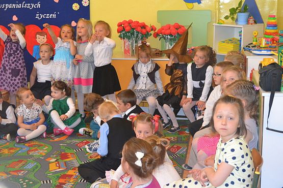 Grafika #0: Bukiet najwspanialszych życzeń od przedszkolaków dla rodziców.