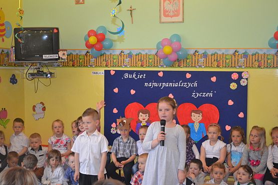 Grafika #5: Bukiet najwspanialszych życzeń od przedszkolaków dla rodziców.