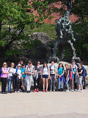 Grafika #0: Wycieczka gimnazjalistów z Łebienia do Krakowa, Zakopanego, Wadowic i Oświęcimia - Szlakiem Jana Pawła II