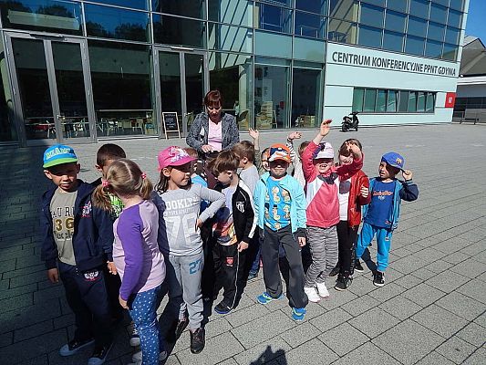 Grafika #0: Wycieczka do Centrum Nauki Eksperyment w Gdyni