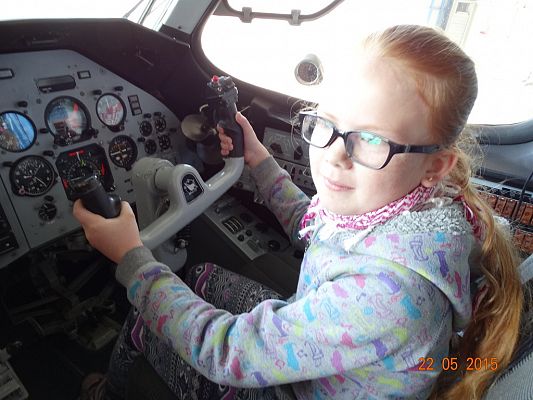 Grafika #8: Wycieczka klasy II i III do Jednostki Wojskowej do Siemirowic