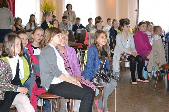 Grafika #1: VIII Gminny Konkurs Pieśni Religijnej