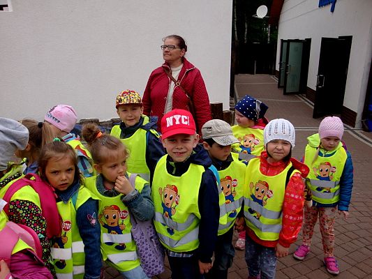 Grafika #3: Wycieczka do Sea Parku.