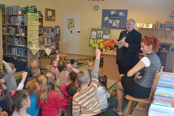 Grafika #9: Spotkanie z pisarzem Wiesławem Drabikiem