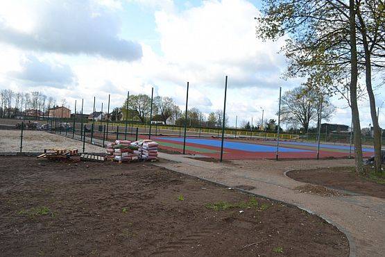 Grafika #1: Modernizacja stadionu sportowego coraz bliżej końca