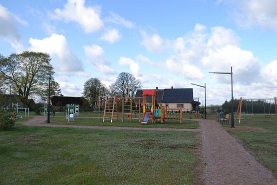 Grafika #12: Modernizacja stadionu sportowego coraz bliżej końca