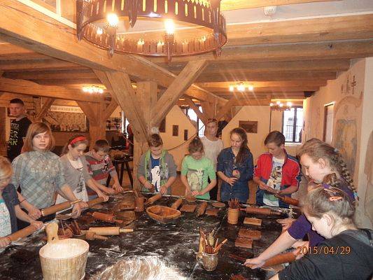 Grafika #2: Wycieczka do Torunia