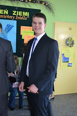 Grafika #7: EGZAMIN GIMNAZJALNY