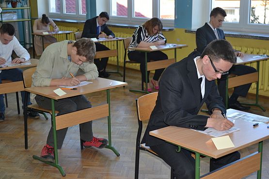 Grafika #18: EGZAMIN GIMNAZJALNY