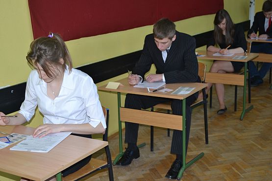 Grafika #19: EGZAMIN GIMNAZJALNY