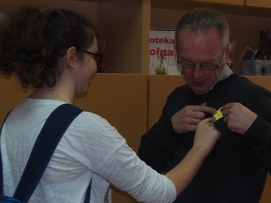 Grafika #8: Akcja społeczno - edukacyjna "Żonkile"