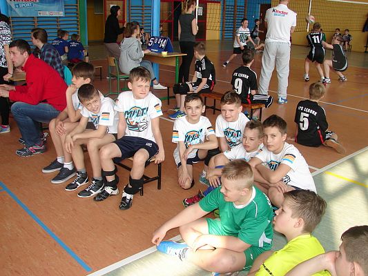 Grafika #6: Wojewódzka Liga Minisiatkówki w Łebieniu – 11.04.2015