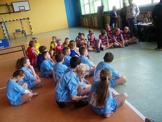 Grafika #2: Gminnych zawodach Mini piłki siatkowej 2