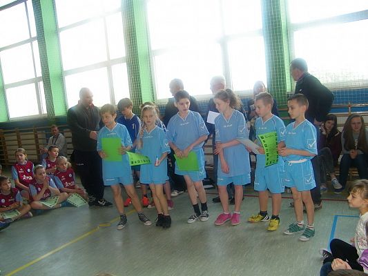 Grafika #7: Gminnych zawodach Mini piłki siatkowej 2