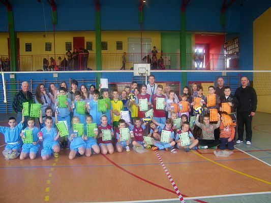 Grafika #0: Gminnych zawodach Mini piłki siatkowej 2