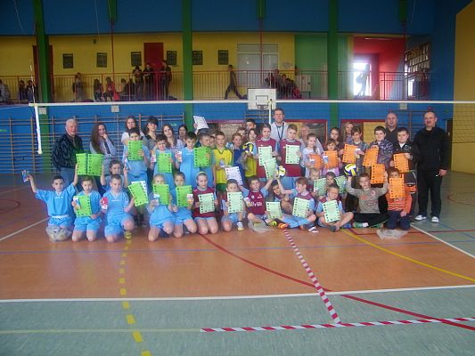 Grafika #8: Gminnych zawodach Mini piłki siatkowej 2