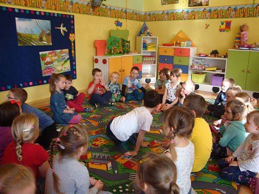 Grafika #8: Zajączek Wielkanocny w Przedszkolu.