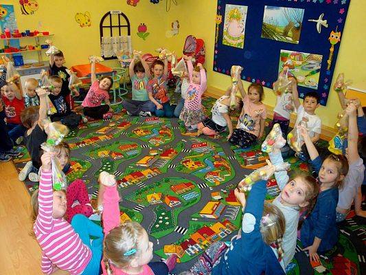 Grafika #9: Zajączek Wielkanocny w Przedszkolu.