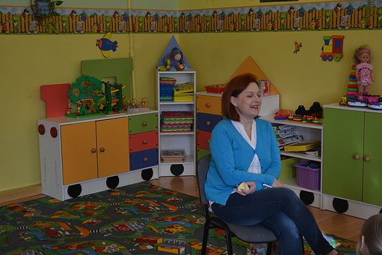 Grafika #1: Wizyta pani stomatolog w przedszkolu.