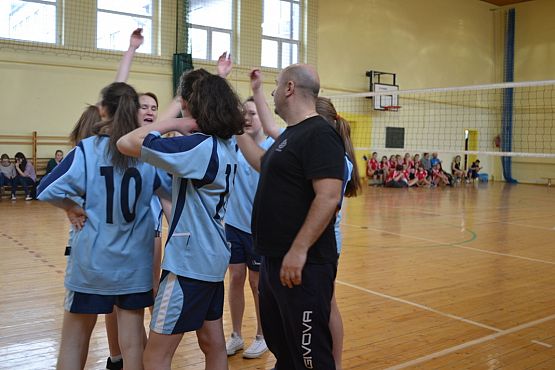 Grafika #3: Turniej Piłki Siatkowej o Puchar Dyrektora Zespołu Szkół w Wicku