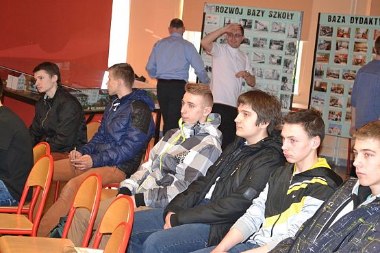 Grafika #9: Powiatowe Targi Edukacyjne w Lęborku