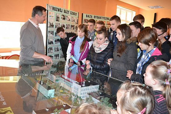 Grafika #11: Powiatowe Targi Edukacyjne w Lęborku