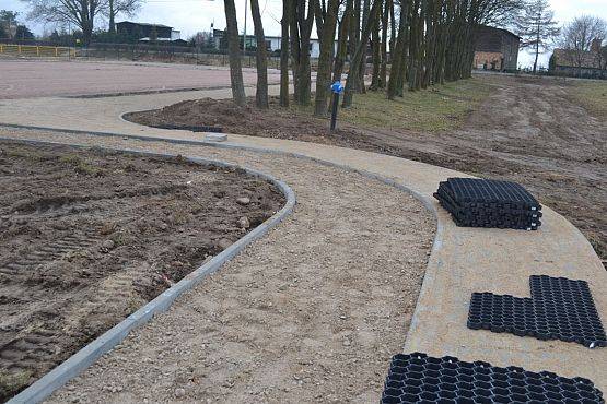 Grafika #1: Modernizacja obiektu sportowego