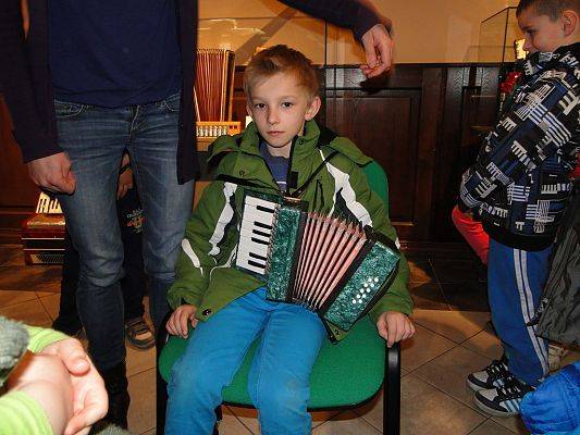 Grafika #2: Wycieczka do Łubiany i do Kościerzyny