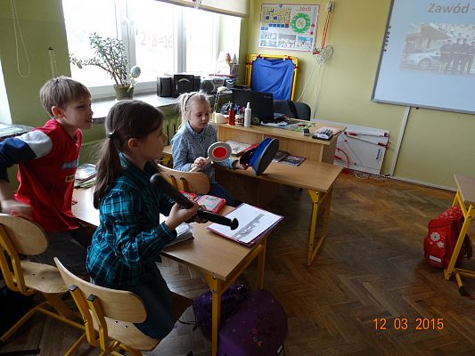 Grafika #8: "Ciekawe zawody i pasje naszych rodziców" - kolejny gość w klasie II