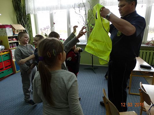 Grafika #17: "Ciekawe zawody i pasje naszych rodziców" - kolejny gość w klasie II