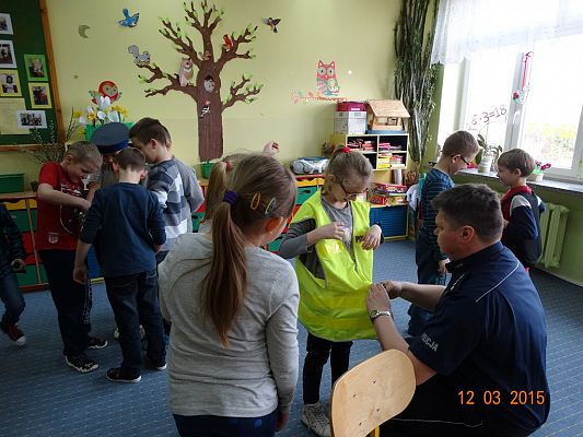 Grafika #18: "Ciekawe zawody i pasje naszych rodziców" - kolejny gość w klasie II