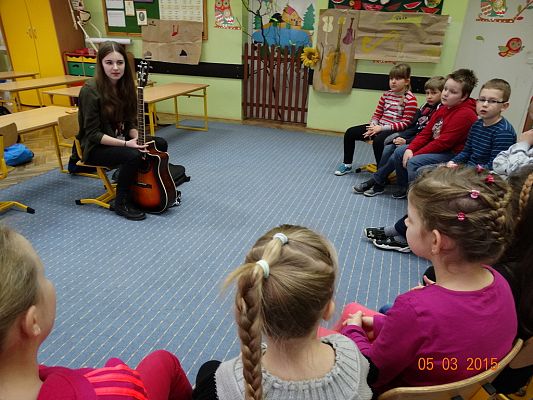 Grafika #1: Muzyczny gość w klasie II.